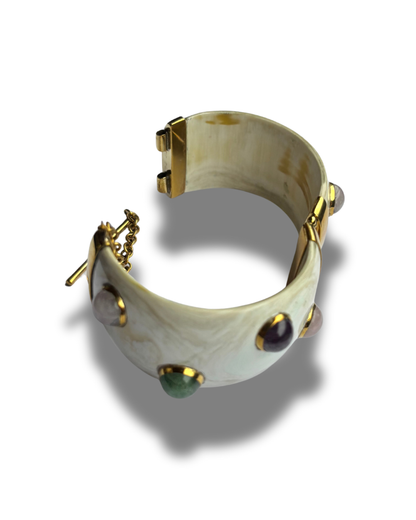 White Horn Bracelet with Glassbeads
